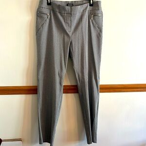 SOHO Apparel LTD Black and White Geometric Pattern straight leg pants Size XL